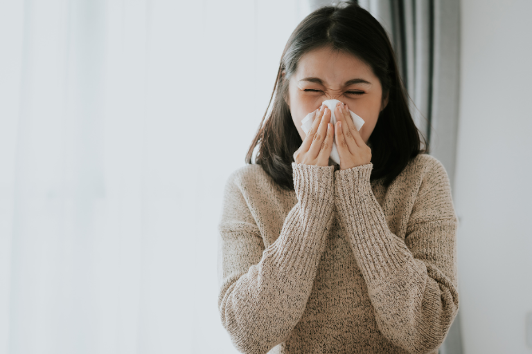 Por que adoecemos mais no inverno? Entenda causas, riscos e como se proteger