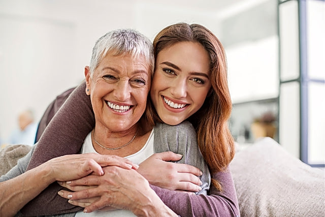 Fases da vida da mulher: por que a orientação profissional define a suplementação